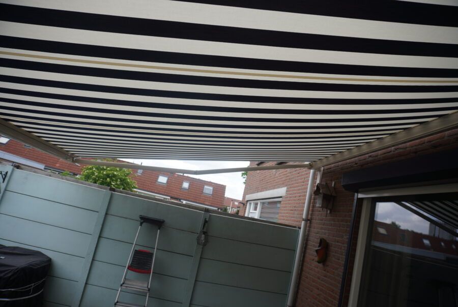 Knikarmscherm in Eindhoven